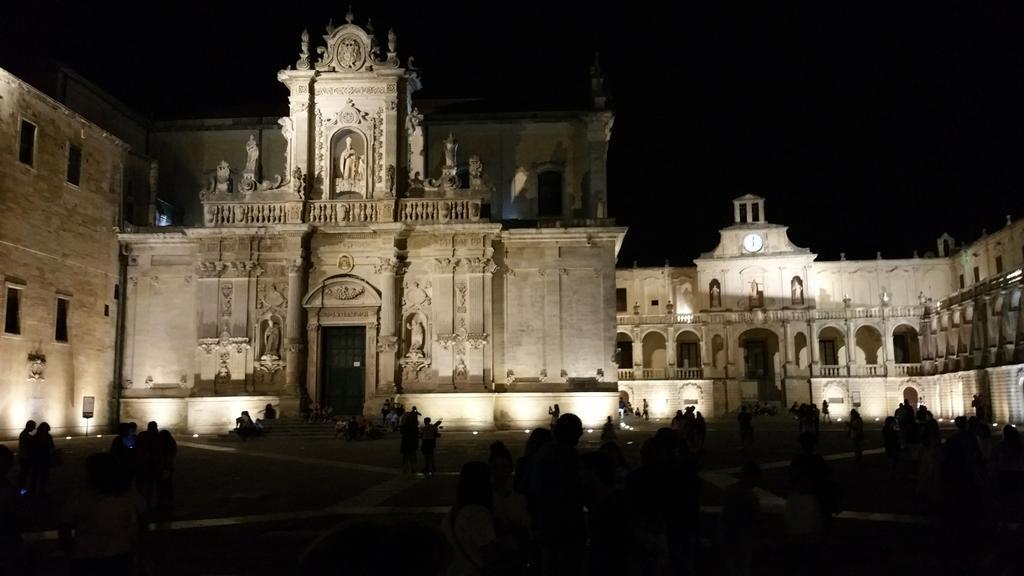 Casa Mozart B&B Lecce Ngoại thất bức ảnh