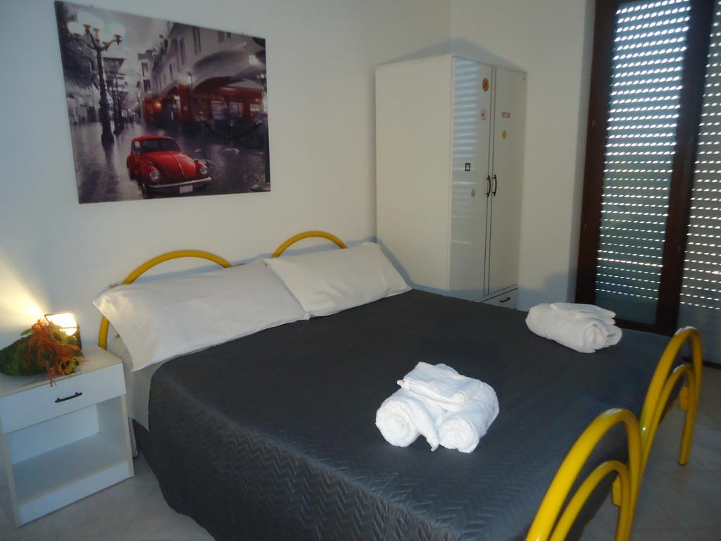 Casa Mozart B&B Lecce Ngoại thất bức ảnh